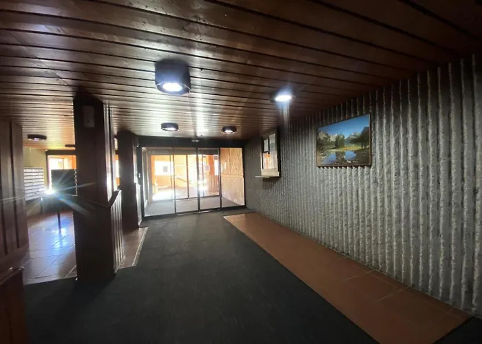 Апартаменты Serac - Location: En De La Station Mae-9080 *